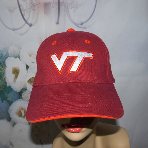 ncaa baseball caps